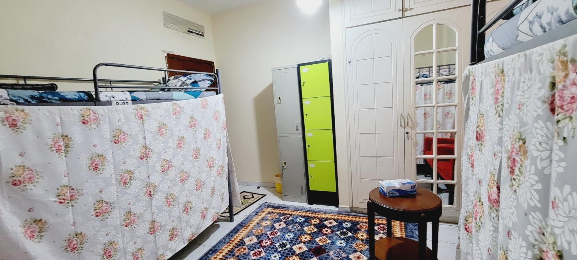 Sky Hostel Дубай Экстерьер фото